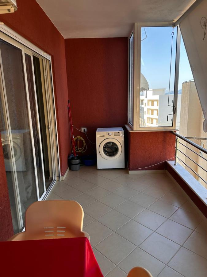 Family Apartments Sarandë Exteriör bild